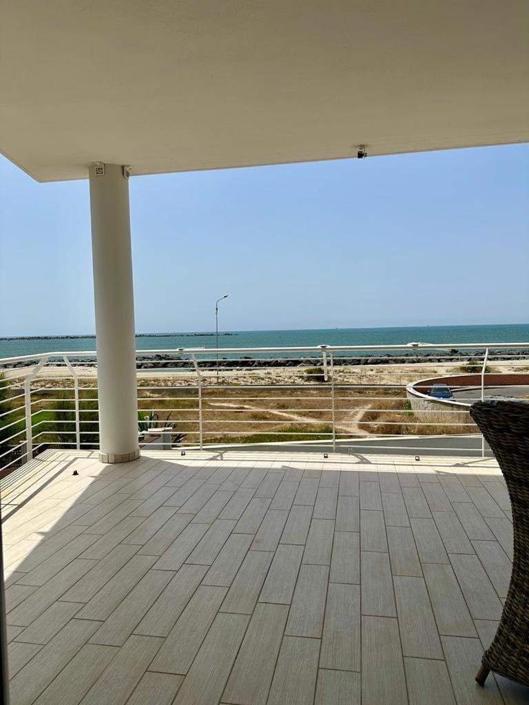 Sigis House - Independent Apartment Sea View Фьюмичино Экстерьер фото